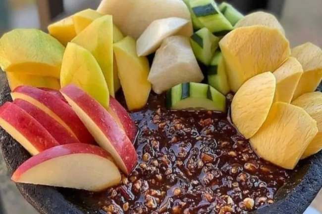 5+ Resep Bumbu Rujak Buah dan Tips Memilih Buah yang Tepat