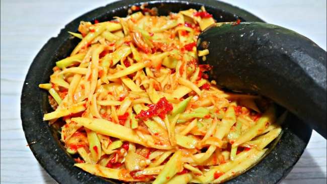 Ini Dia Rekomendasi Resep Sambal Mangga Sederhana, Enak dan Pedas