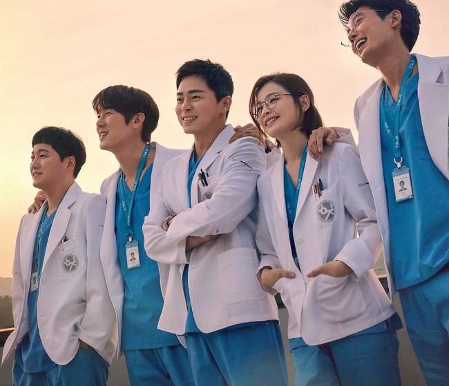 Sinopsis Hospital Playlist Season 1, Kisah Persabatan Dokter di Rumah Sakit